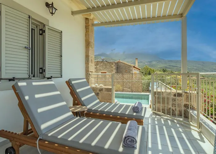 Levanda Villa Stoúpa